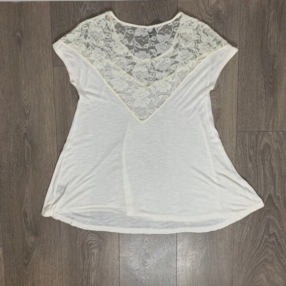 Aritzia Dilemma Lace T-Shirt Blouse Top Short sleeve Ivory Cream Flowy Size S - Picture 12 of 13